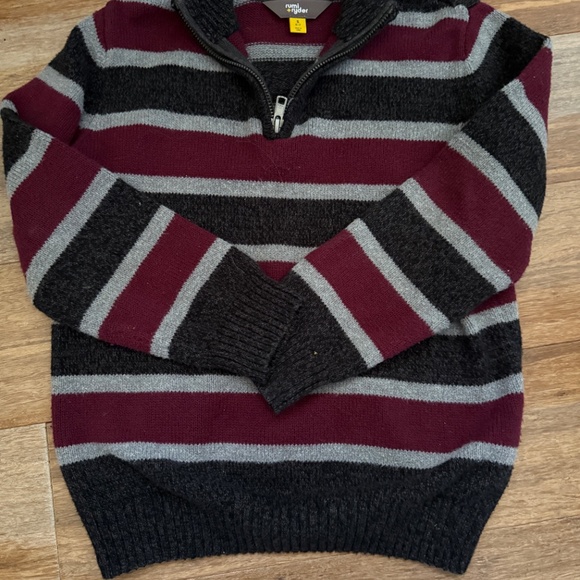 Rumi + Ryder Sweater, Boys size S (6-7) - Picture 8 of 8